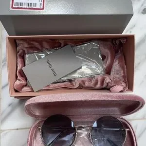 MIU MIU ROUND BLUE GRADIENT LENSES WITH RHINESTONES DETAILING SUNGLASSES Miu Miu | Accessories | Miu Miu Round Blue Gradient Lenses  main image 4
